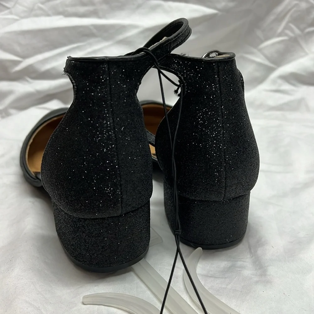 Dress shoes